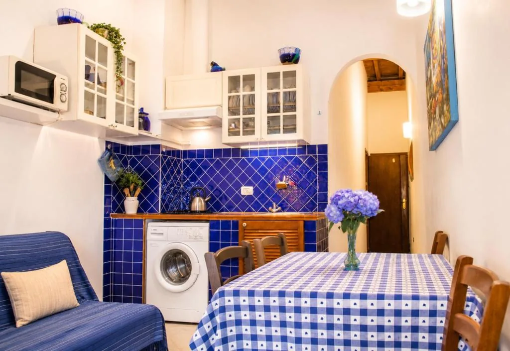 Two-Bedroom Guelfa Apartment — Max Studios Florence