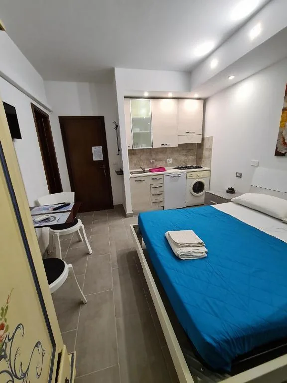 Studio Apartment — Caravel Appartamentini