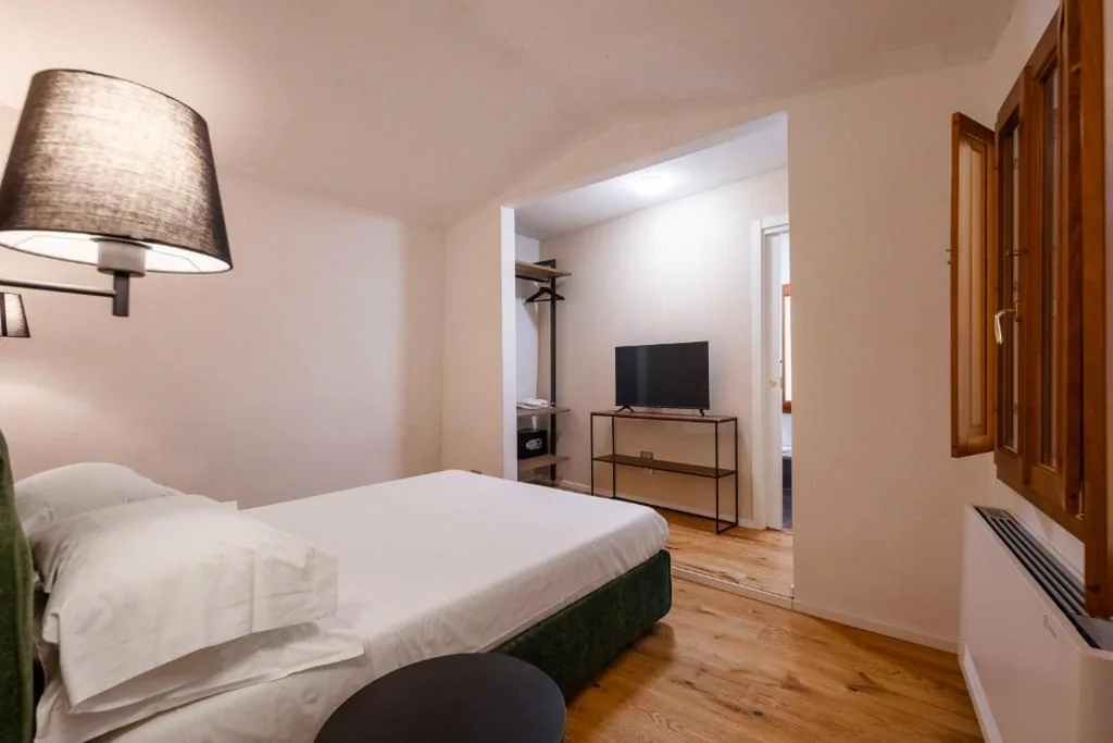 Appartamento su 2 Livelli — Palazzina Fusi