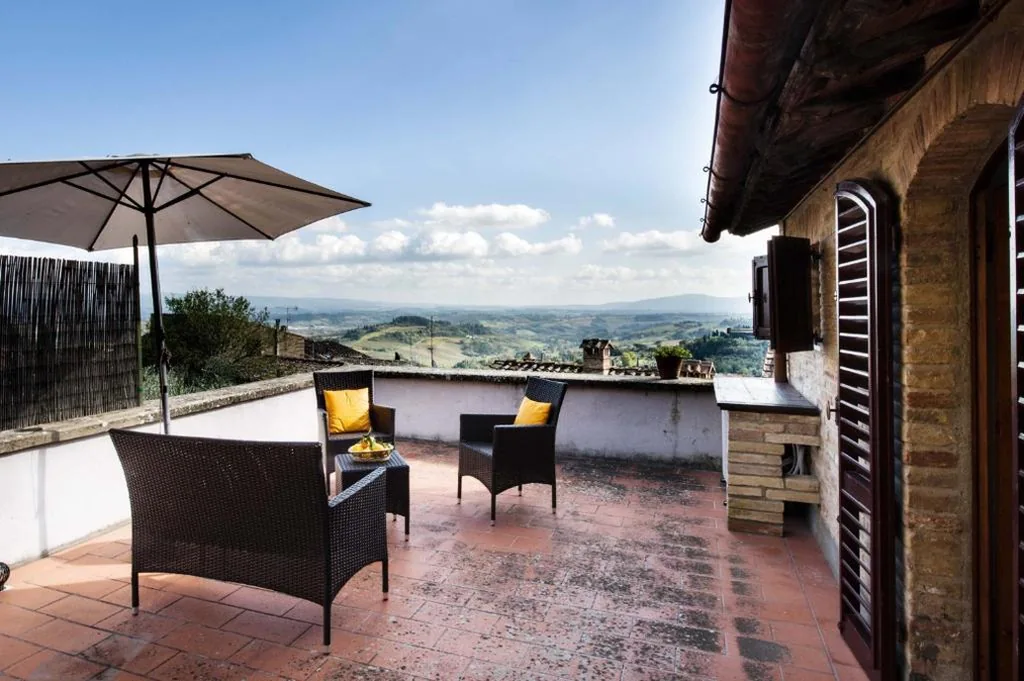 Superior Apartment (3 Adults) - Historic Centre — B&B San Gimignano Diffuso