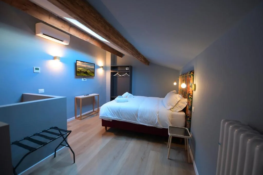 B&B Magnolia
