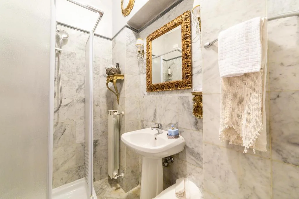BIBI BOUTIQUE AREZZO Camere deluxe Cartazucchero & Cioccolato — foto 3