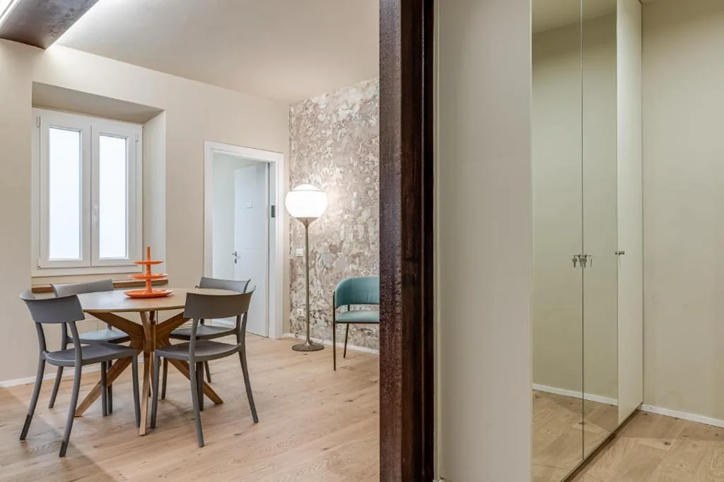 Bmi Florence rooms
