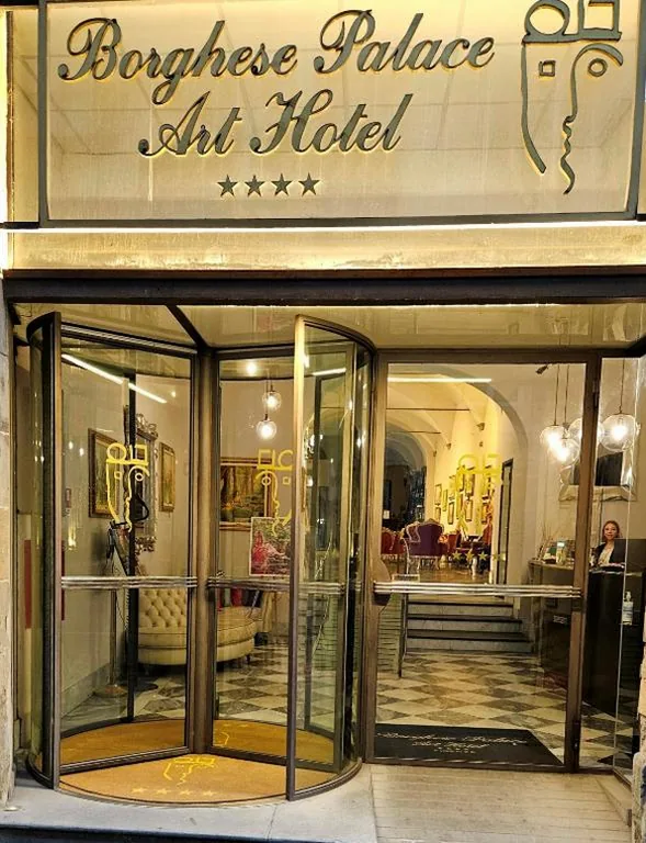 Borghese Palace Art Hotel