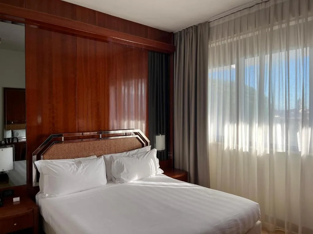 Basic Double or Twin Room — Hotel Napoleon