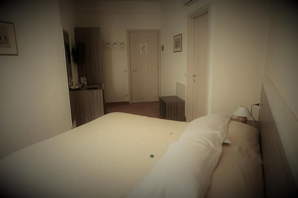Budget Double or Twin Room with Garden View — B&B I Tetti di Siena
