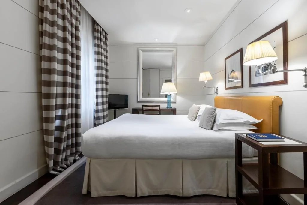 Classic Double or Twin Room — Gallery Hotel Art – Lungarno Collection
