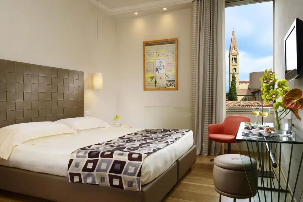 Classic Double or Twin Room — Grand Hotel Minerva