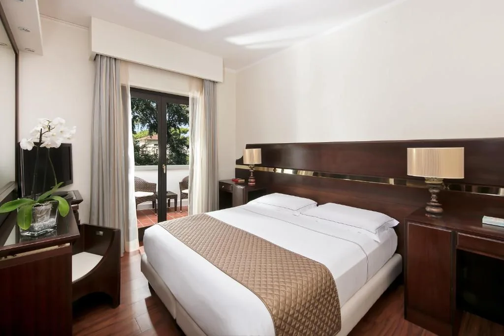 Camera Classic Matrimoniale/Doppia con Letti Singoli — Hotel St.Mauritius