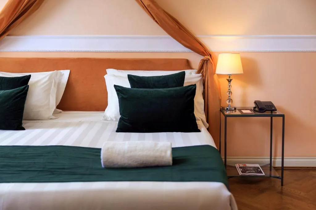 Classic Double/Twin Room — Hotel Villa Carlotta