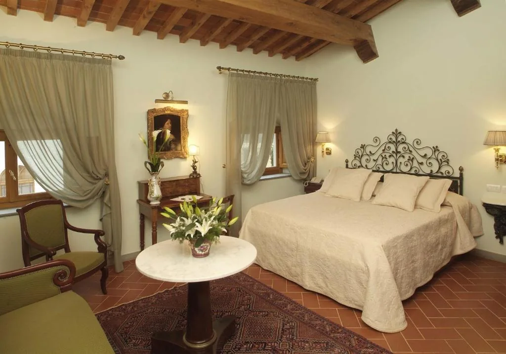 Classic Room — Villa Olmi Firenze