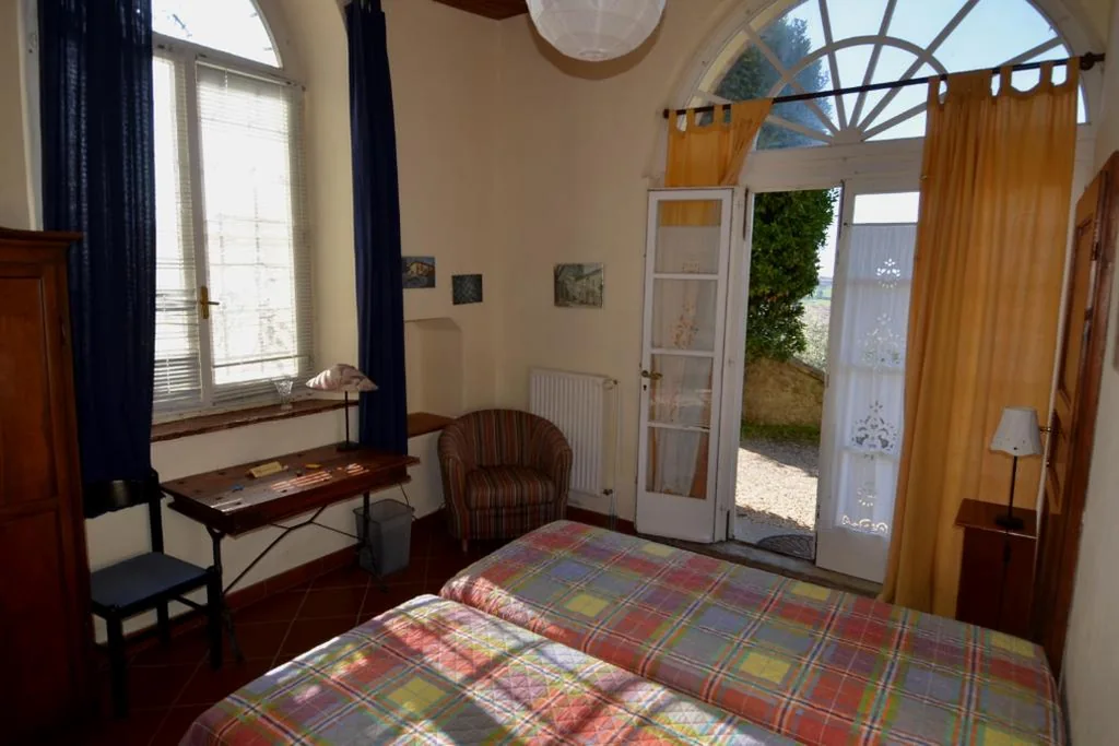 Camera Comfort Matrimoniale/Doppia con Letti Singoli — Villa Palagione Centro Interculturale