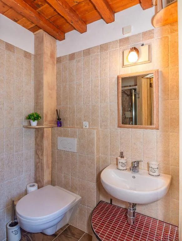 Camera Deluxe — B&B Il Giardino dei Poeti and Apartaments