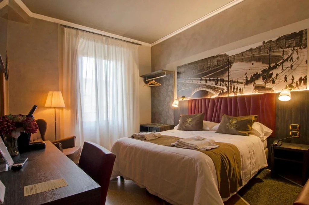 Camera Deluxe — Hotel Maria