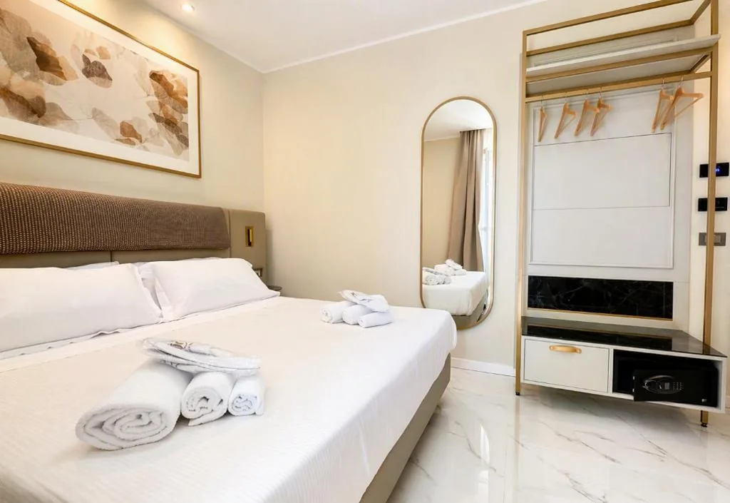 Deluxe Room — JR Resort Logos Forte dei Marmi