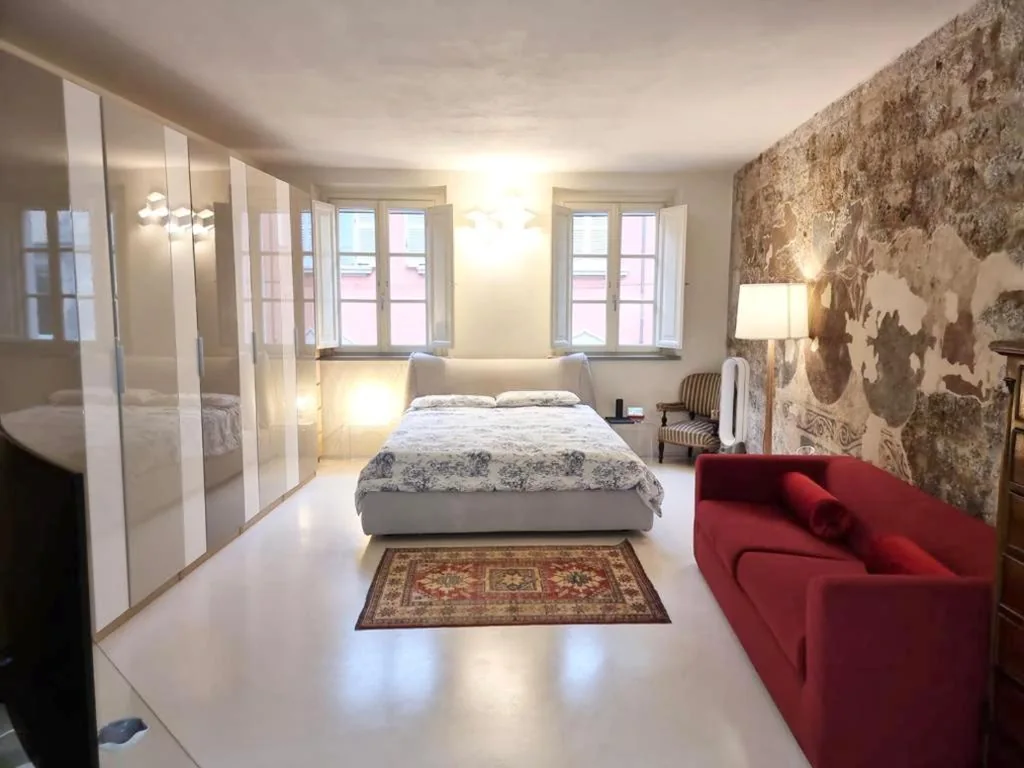 Camera Deluxe — Luxury Tower House in heart of Pisa