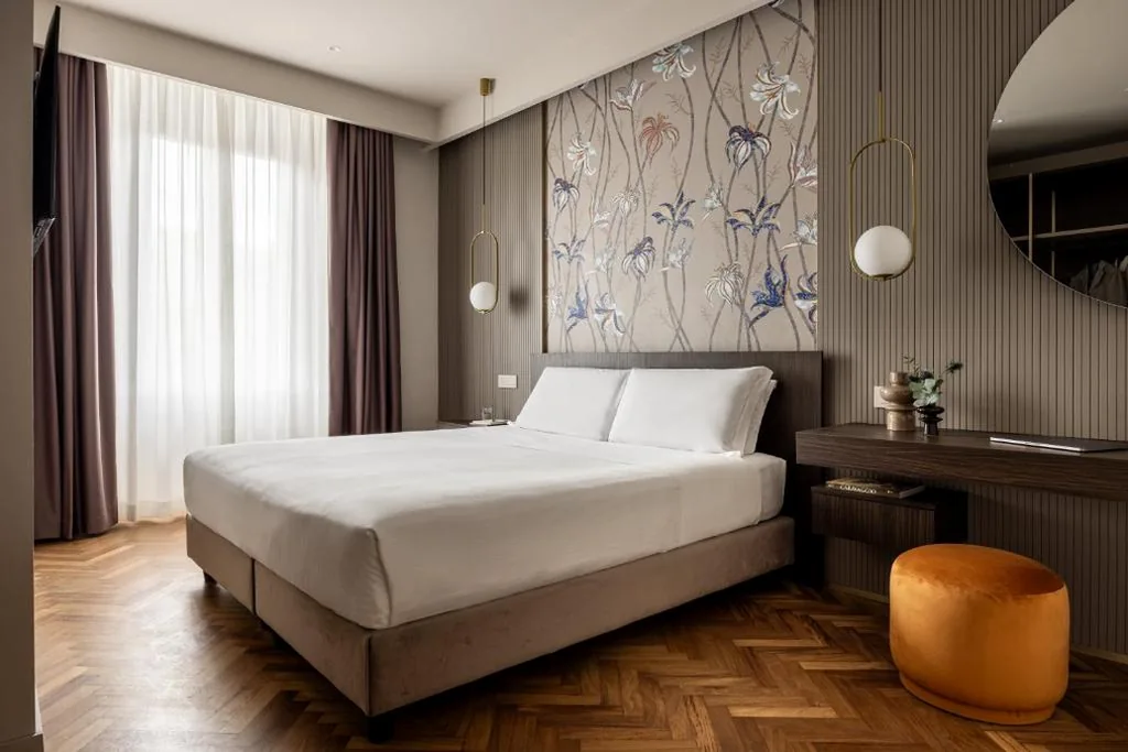 Camera Deluxe Matrimoniale/Doppia con Letti Singoli — Aramis Deluxe Rooms
