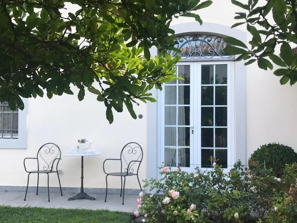 Deluxe Double Room — Villa Del Papa