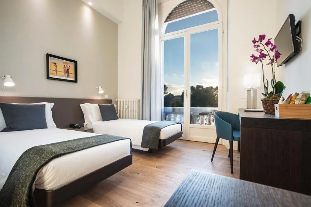 Twin Room — 7Florence