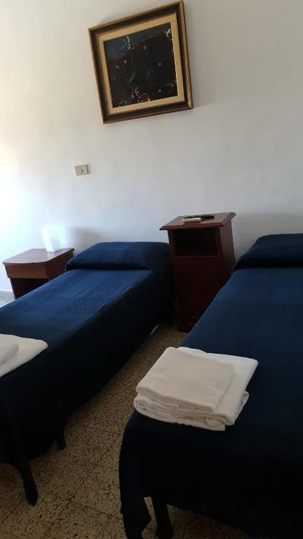 Twin Room — Albergo Pensione Ardenza SELF CHECK-IN