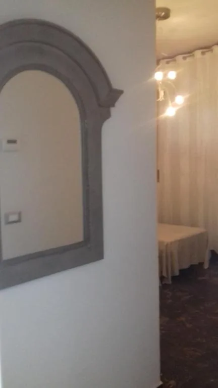 Camera Doppia con Letti Singoli con Bagno — Gino’s House