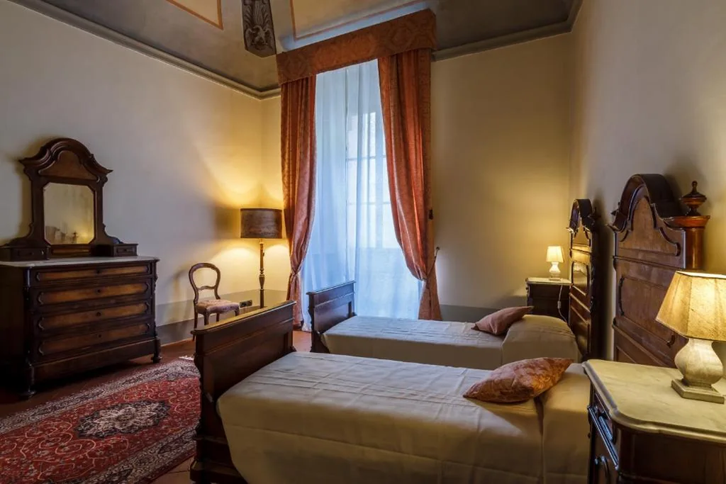 Twin Room with Extra Bed — Dimora Storica Palazzo Puccini