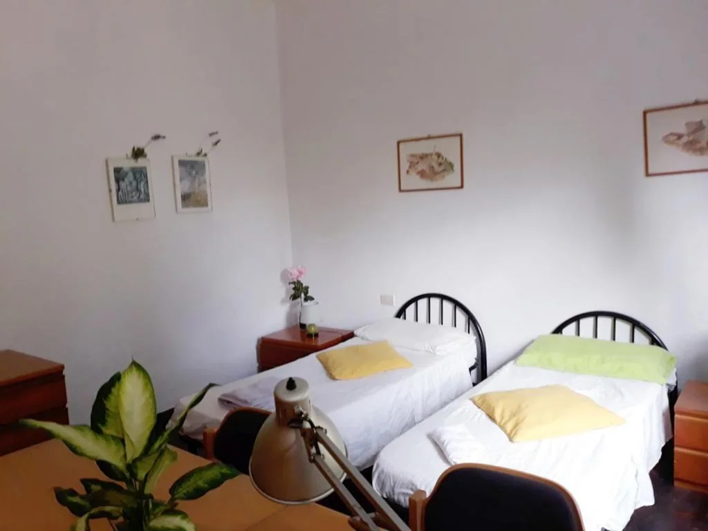 Twin Room with Shared Bathroom — Bed in Siena
