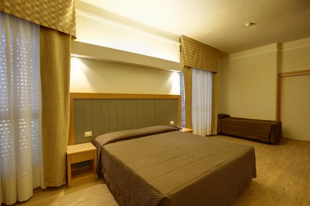 Camera Doppia con Letti Singoli — Hotel Delle Nazioni