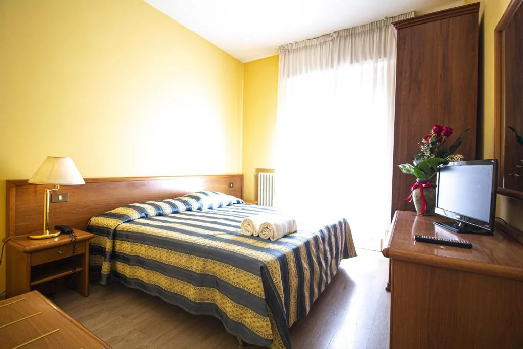 Twin Room — Hotel PRime – Montecatini