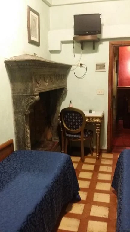 Camera Economy Doppia con Letti Singoli con Bagno Privato Esterno — Hotel Abaco