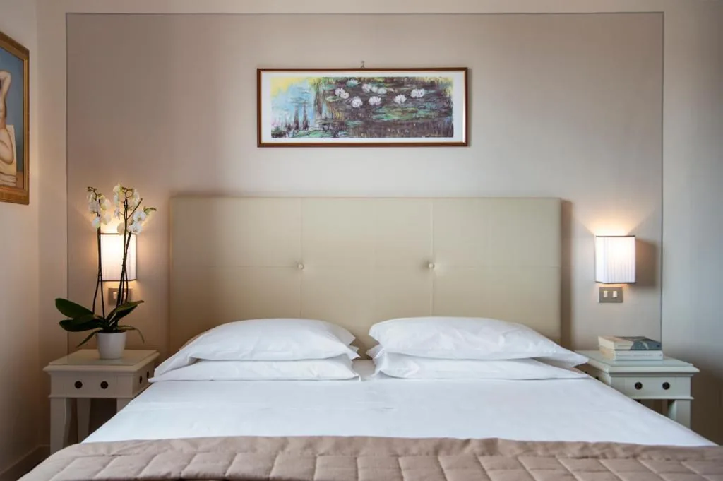 Camera Economy Doppia con Letti Singoli — Hotel Ariston & Spa