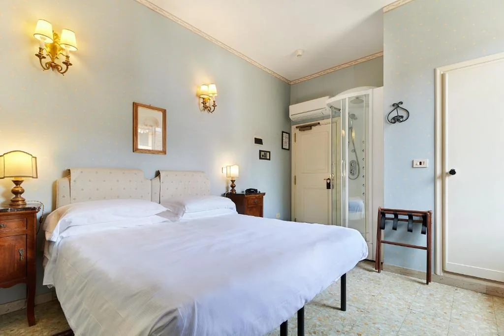 Economy Double or Twin Room — Hotel Hermitage