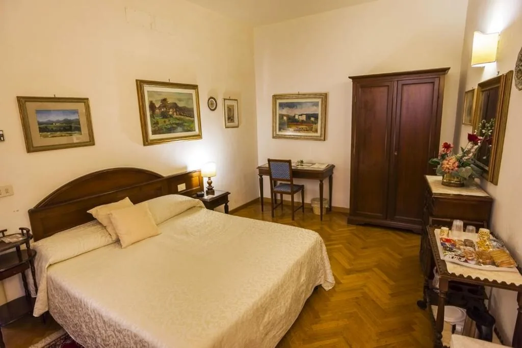 Economy Double or Twin Room — Soggiorno Antica Torre