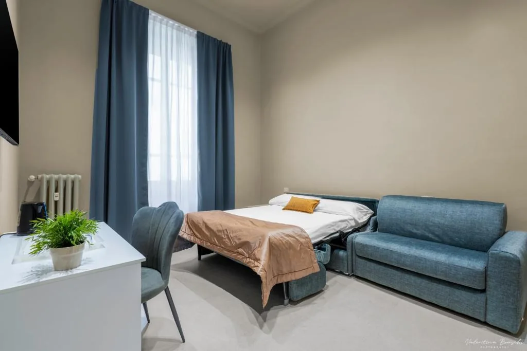 Family Room (2 Adults + 2 Children) — B&B Le Stanze del Duomo