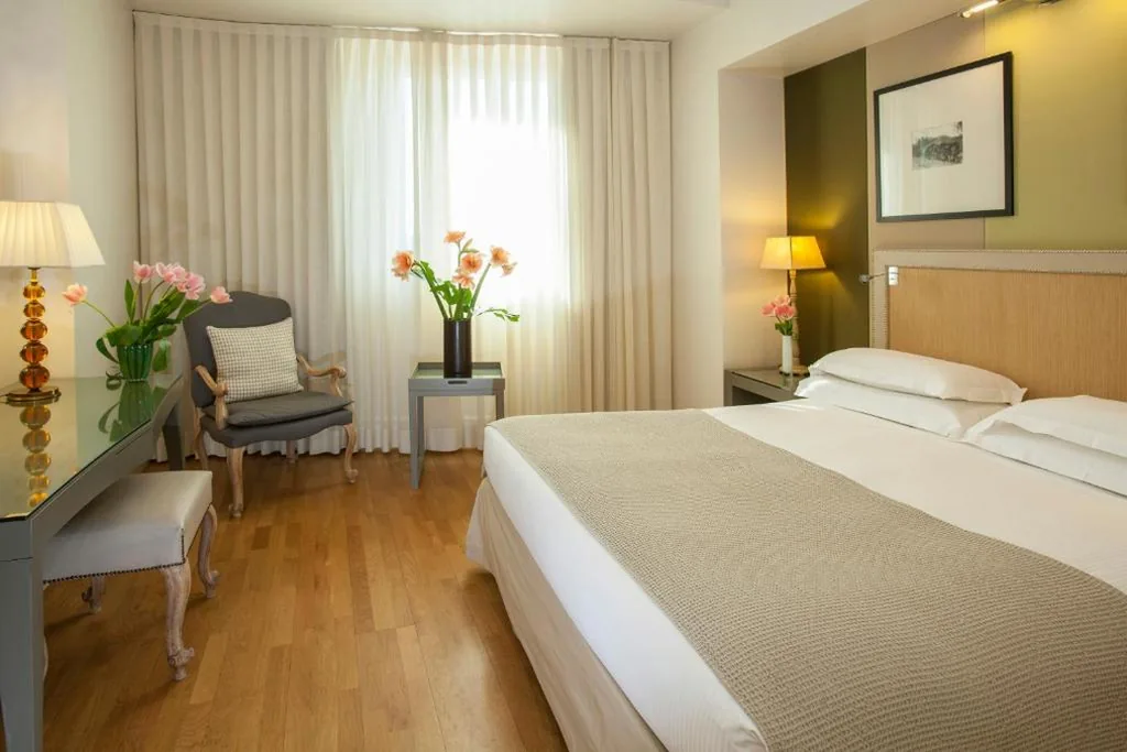 Camera Familiare - Camere Comunicanti — Starhotels Tuscany
