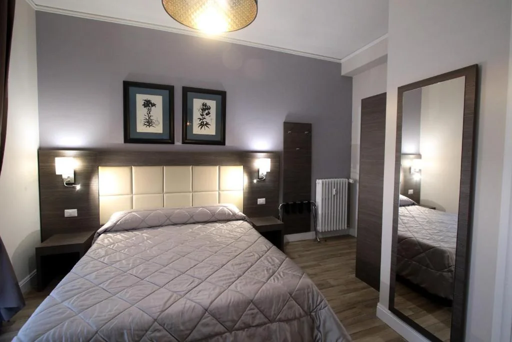 Family Room with Private Bathroom — Alderotti Home