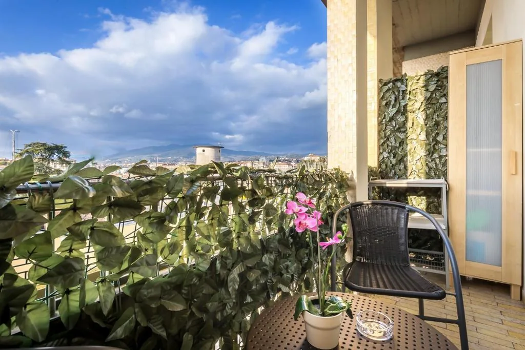 Family Room with Balcony — Maison Bianca B&B