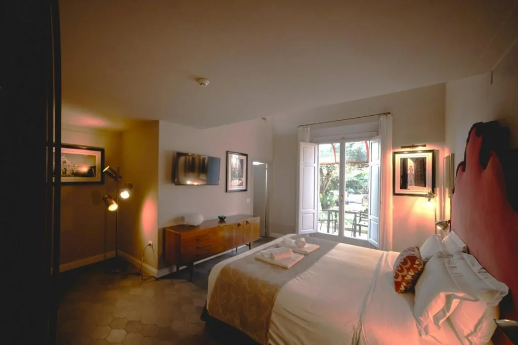 Family Room with Patio — La Fonderia Firenze