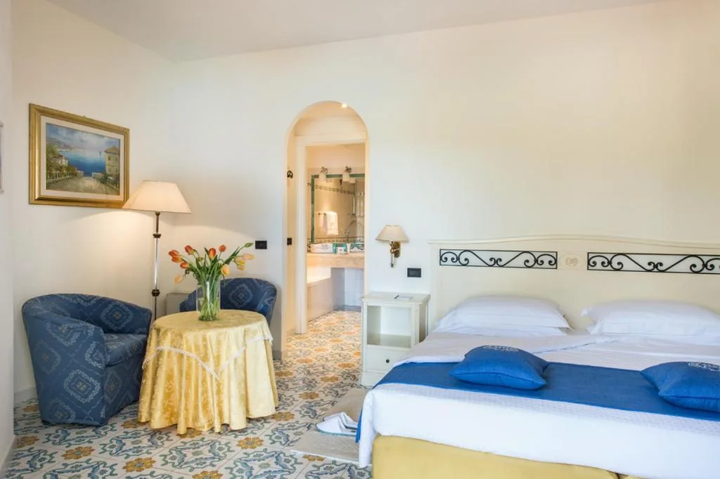 Camera Familiare con Vista Giardino — Hotel Hermitage