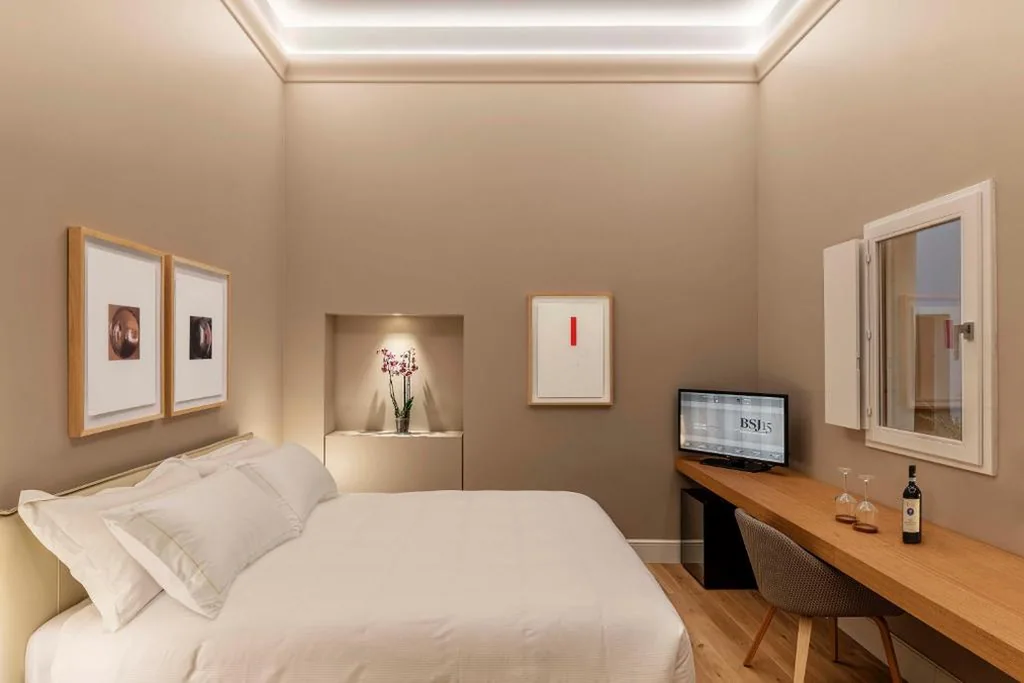 Camera Familiare Deluxe — BSJ15-Borgo San Jacopo Room