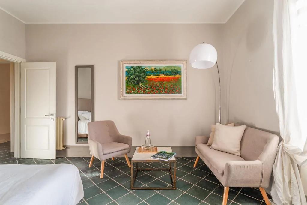 Family Room — Villa Borgovecchio B&B