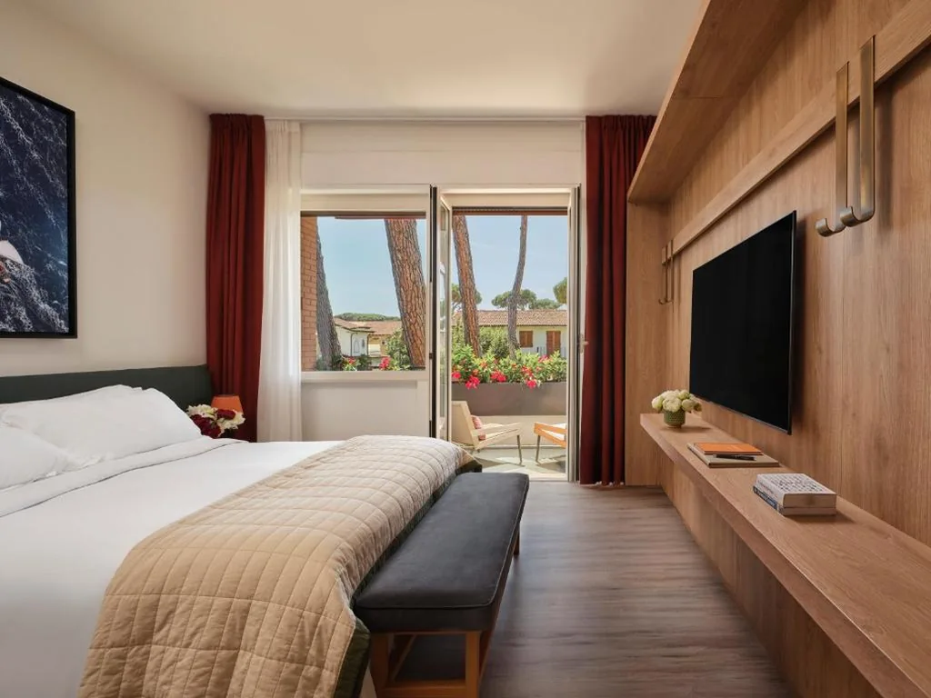 Camera Giardino con Terrazza — La Serena Forte dei Marmi, Small Luxury Hotels of the World