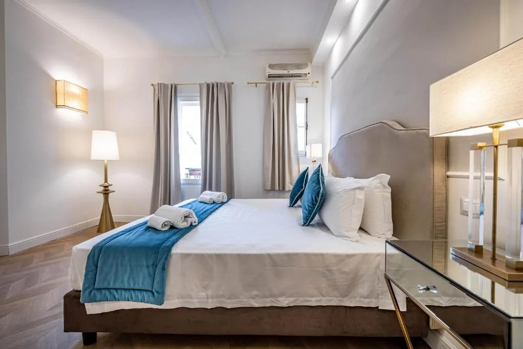 Camera King con Balcone — Residenza d’epoca Poliziano