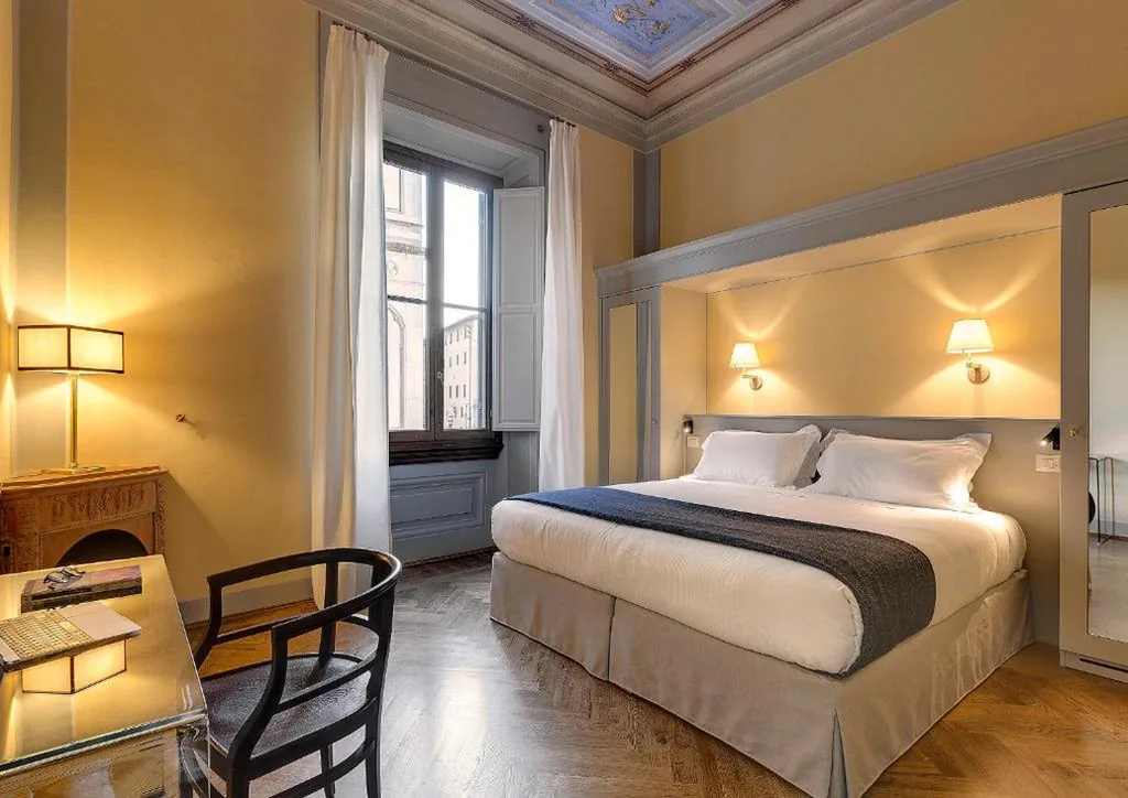 Deluxe King Room — Santa Croce 14 B&B