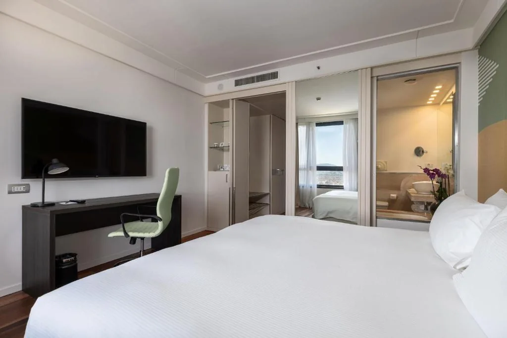 Camera King — DoubleTree by Hilton Florence Metropole