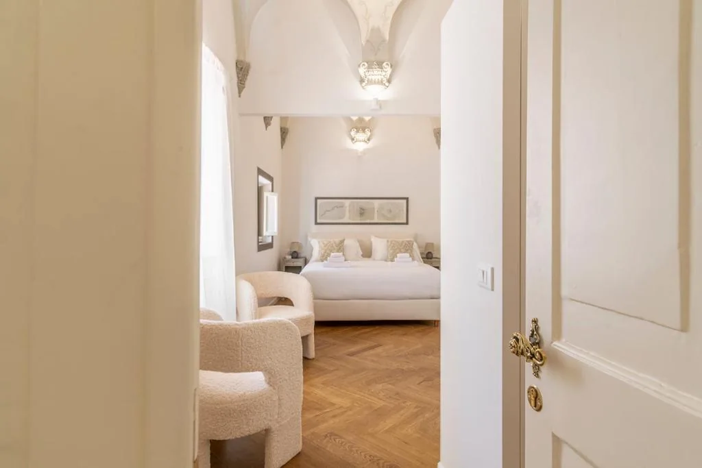 King Room — La Casa di Liszt – Luxury Suites