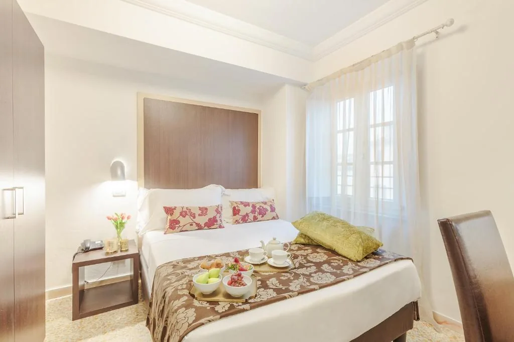 Camera Matrimoniale (1 Adulto) — Hotel Hambros – Il Parco in Villa Banchieri