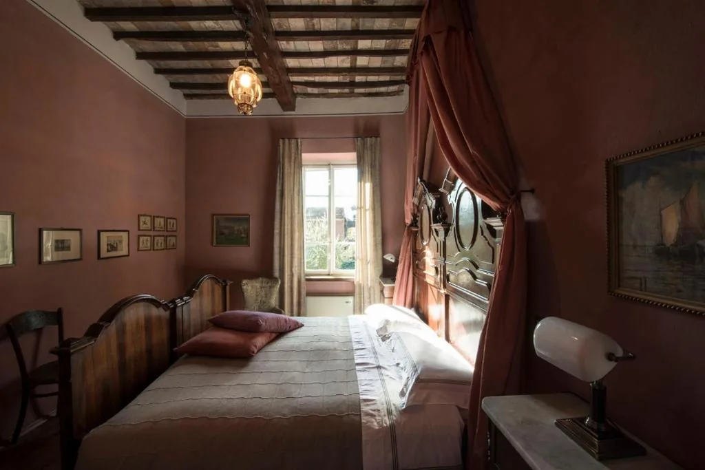 Camera Matrimoniale — Al Porto Di Lucca B&B