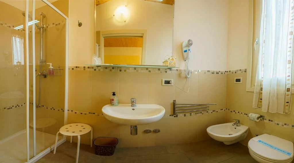 Double Room — Albergo La Lampara