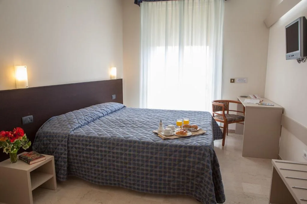 Camera Matrimoniale — AUTO PARK Hotel
